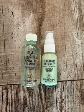 Youth To The People Superfood Skin Drip Serum – Light Green